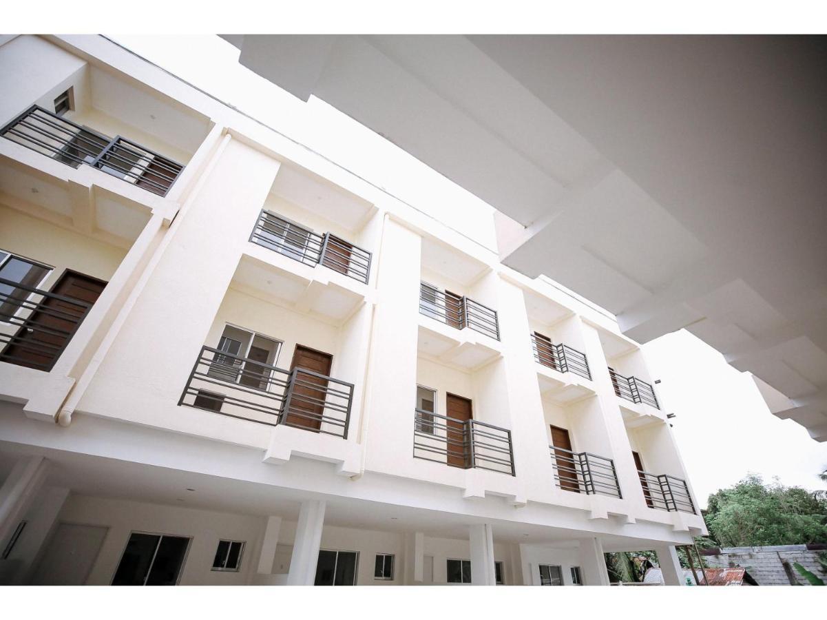 Oyo 789 Abn Residences باكولود المظهر الخارجي الصورة